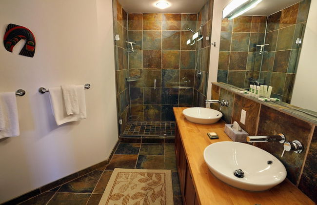 Pacific Rim Retreat - Photo 13