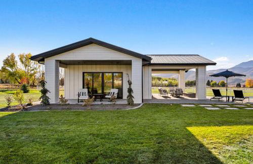 Studio Pool House by Xquisite Rentals - Photo 15