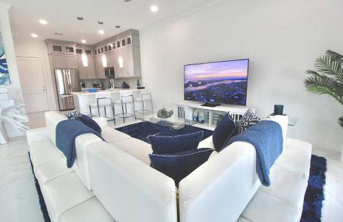 Manatee Isle - Photo 13