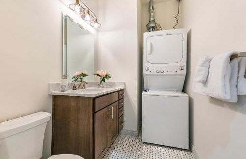 1 and 2 BR Private Condos Steps Away From French Quarter - Foto 84