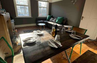 Canford Cliffs Apartment - Photo 10