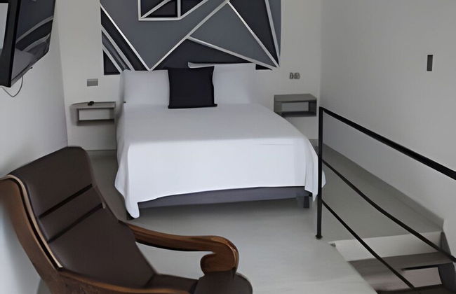 Elite Studios - Photo 10