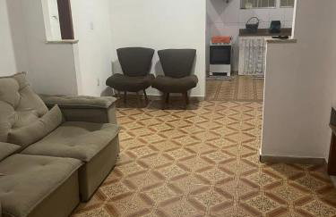 Casa espaçosa com Piscina próximo a Praia e lagoa - Foto 5