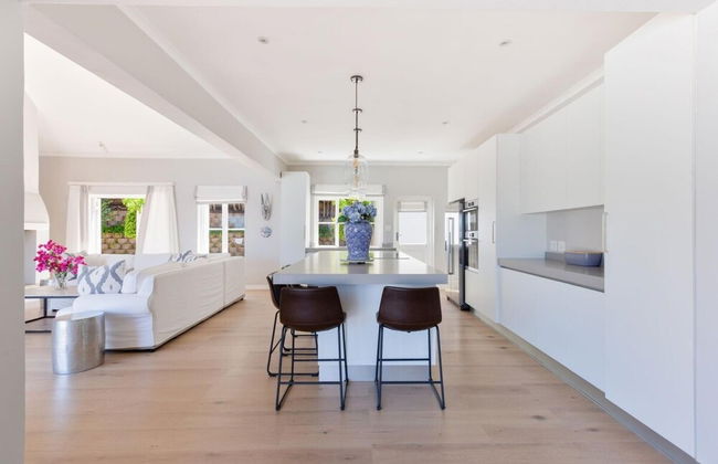 Sublime Five bed Property in Glorious Setting - Photo 8