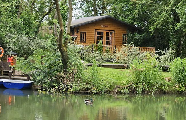 Inviting 1-bed Cabin in Newmarket - Foto 16