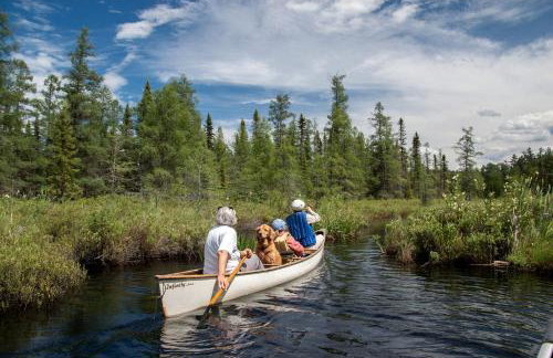 Incredible Guest Suite - Unique Off-Grid Lodging Experience with Sled Dogs in Minnesota - Foto 12