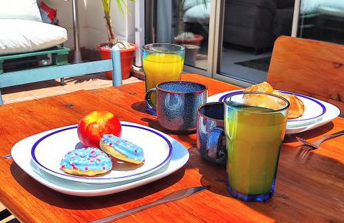 Manuela Nogales Apartments! - Photo 7