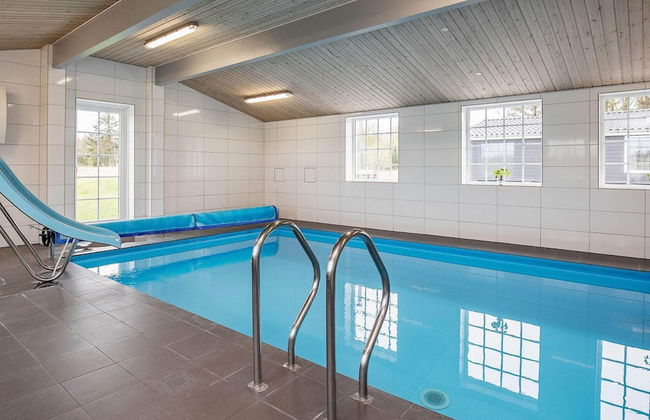 24 Person Holiday Home in Oster Assels - Foto 5