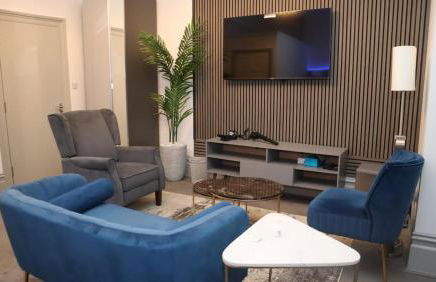 Entire Luxville 5 Bedroom Home - Foto 38