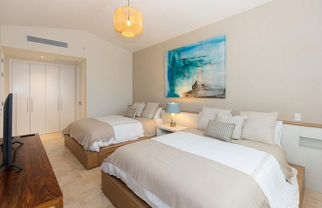 The Couples Condo by Acomodo - Photo 11