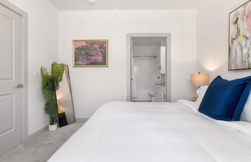 Bright Spacious 2BR 2BA Open Layout - Foto 24