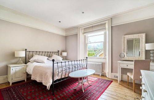 Luxury Big House Berkeley House near Bath - Photo 58