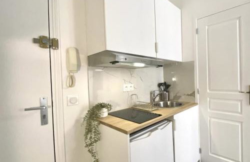 New 124 Suite Anouck - Cosy Apartment Paris Center - Photo 8
