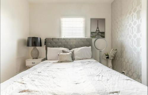 Gorgeous DTLA w/ View + Hot Tub! - Foto 17