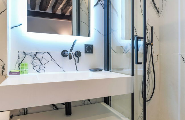 Peaceful Apartment - 2br/4p - Sorbonne - Foto 16