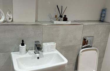 Stylish 2-Bed Apartment by Manchester City Cente - Foto 36