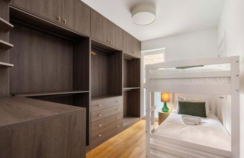 1 Min Walk to Euston Station, Modern Townhouse - Photo 25