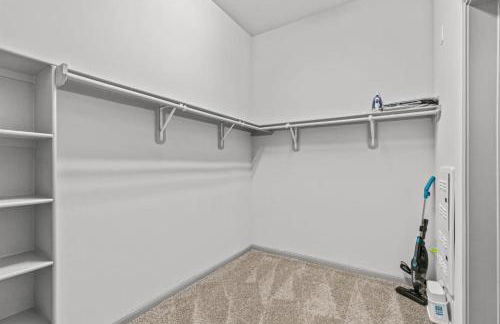 Austin Luxury 2BR 2B with Pool & FREE Parking - Foto 9