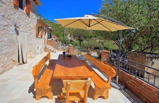 Holiday Home in Starigrad With Sea View - Foto 18