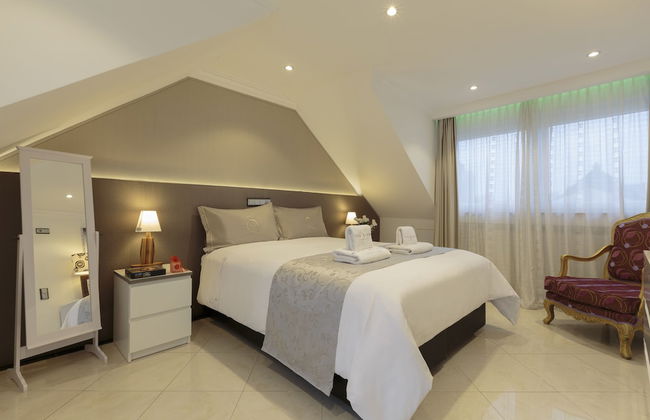 The Queen Luxury Apartments - Villa Cortina - Foto 59