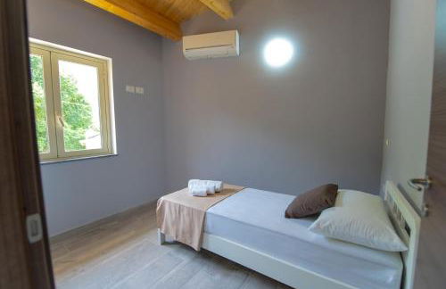 "Il Segreto" Vista Panoramica sulle Isole Eolie con Piscina, palestra e WiFi - Photo 59