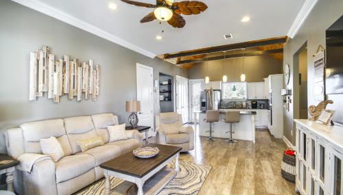 Walk to Beach Stunning Gulfport Getaway - Foto 3