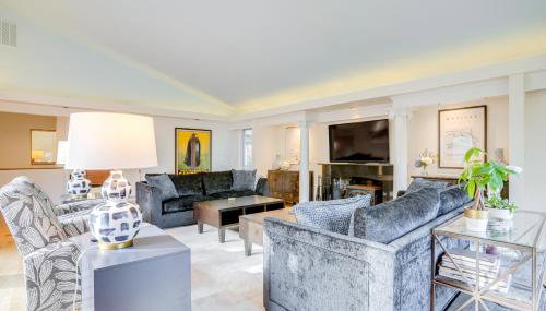 The White Elephant Inn Getaway with Pool and Hot Tub! - Foto 3