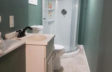 Spacious Basement Apartment near metro downtown Washington DC - Foto 17