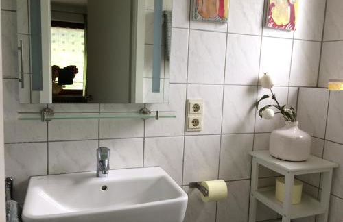 Weingut Schumacher - mit privatem Saunabereich - Foto 77