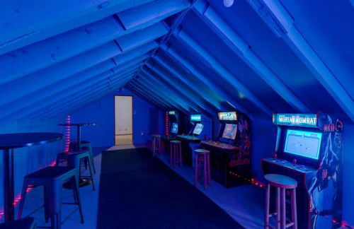 BRAND NEW Nashville Dream Hot Tub Arcade More - Foto 9