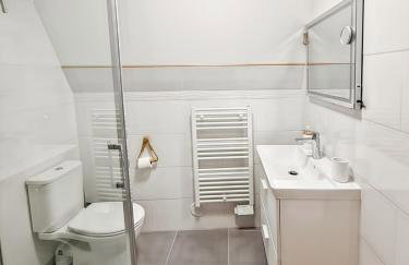 Appartement rénové, lumineux au centre de Vic - Foto 2