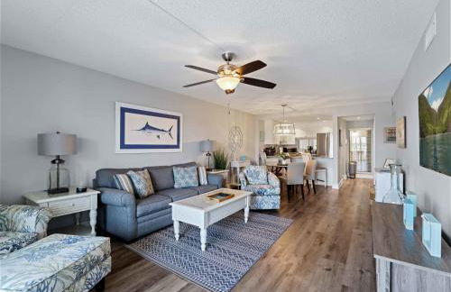 Siesta Paradise - Steps to Beach & Village - Pool - Photo 26