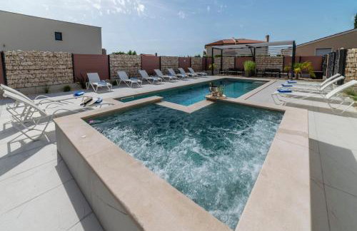 PINNA RESIDENCE - Datul - Foto 14