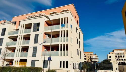 T2 récent 45m2, Parking inclus, Clim - Foto 4