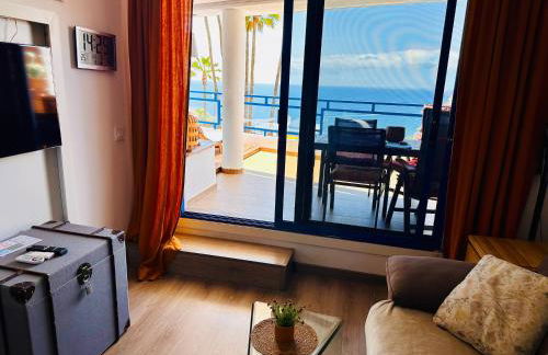 Private apartment with stunning ocean views and sunset. - Photo 6