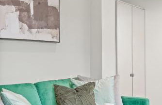 Charming Wimbledon 3-Bed Apt with Outdoor Area - Foto 11