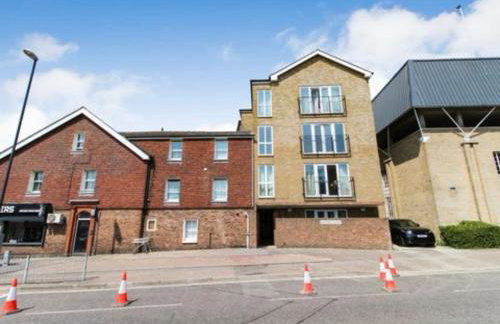 2 Bed Flat - Close to airport & station - Foto 10