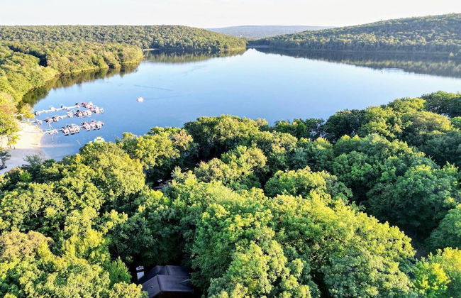 Boulder Pointe by Avantstay Deck Forest Views Boulder Lake Club Passes - Foto 3