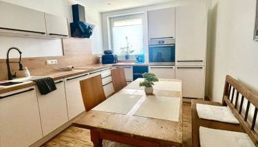 Casa Sophia - stadtnahe, großzügige Ferienwohnung - Foto 5, stove, dishwasher