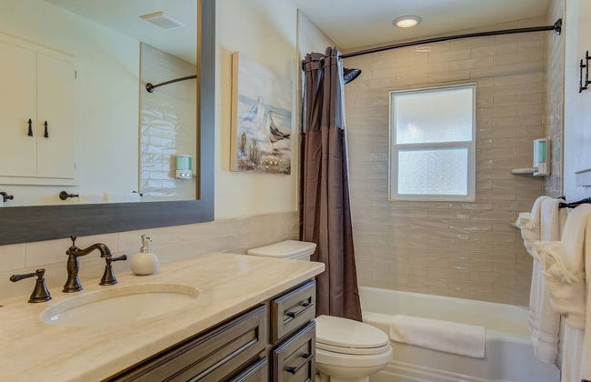 5BR Mnt Viewsdowntown Luxuryfirepit & RV Parking - Photo 42