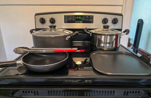 Cute 2 Bedroom Apartment 7 minutes from the falls! - Foto 2