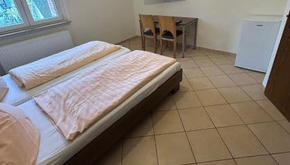 Hotelähnlich ausgestattete Zimmer mit eigenem Bad - Foto 2