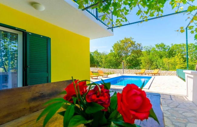 Tranquil Oasis Holiday Home Primorski Dolac With Pool - Foto 25