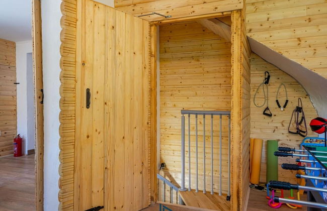 Berguitje met Binnenzwembad - Foto 26