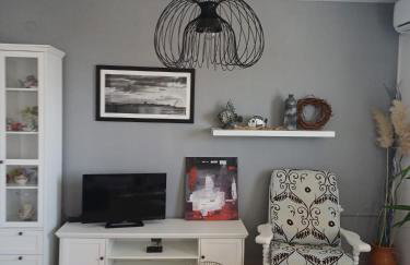 Nina SeaView - Photo 3