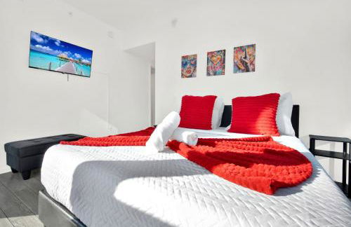 Ocean Front Condo Near Cruise Port, Bayfront Park, plus Free Parking - Foto 4