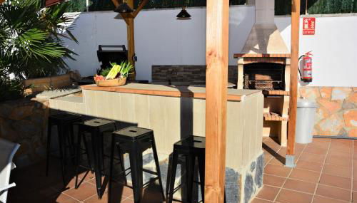 Villa Lluna Sitges 15 minutes drive from Sitges Swimming pool XXL 16 people - Foto 5