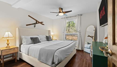 Ski In Ski Out Cabin on Hunter Mtn Seasonal Pool Access w Panoramic Views Hike Swim Fish Relax - Foto 3