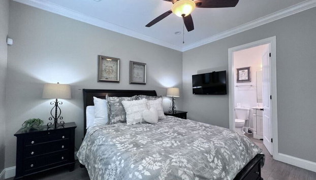 Designer decorated 6 bedroom pool house - Foto 2, Zimmer