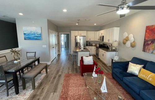 Pet friendly Wi-Fi luxury gated community downtown Greenville - Photo 20
